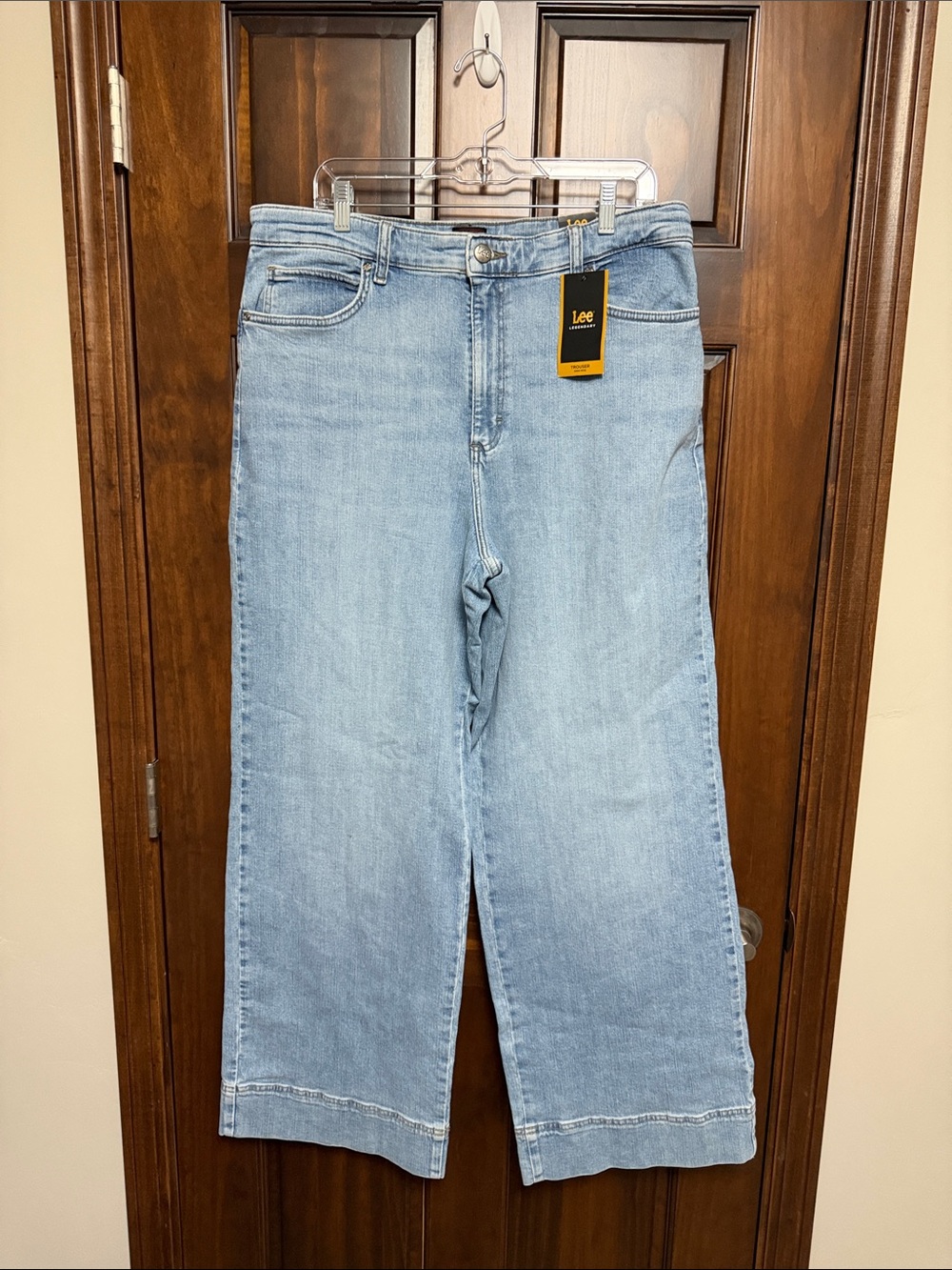 Lee Light Wash Wide-Leg Jeans